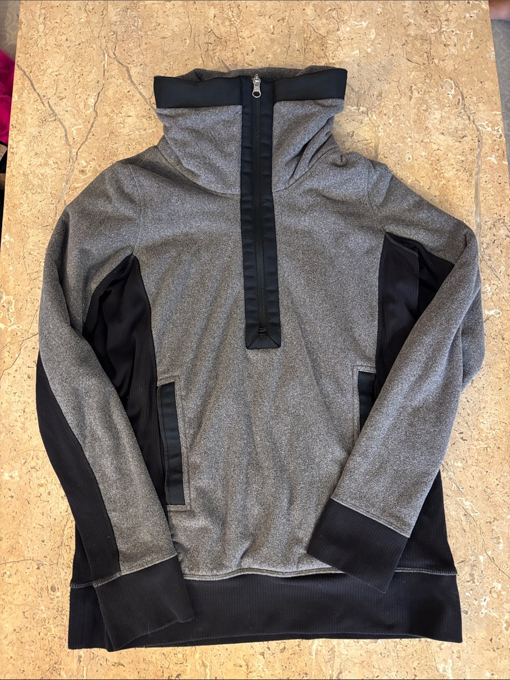 Woman’s Gray LuLulemon Pullover Jacket with Black Accents